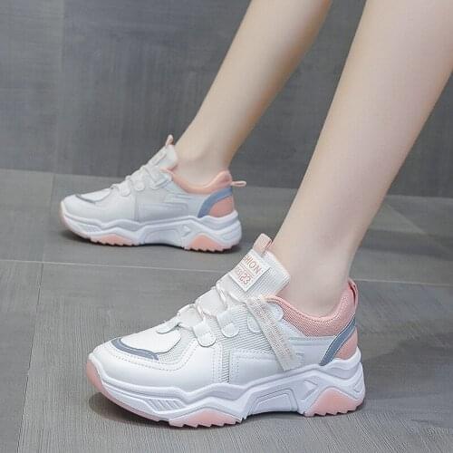 2021 New Womens Shoes Breathable Mesh Casual Sports Shoes Womens Shoes Korean Running Shoes Fashion Casual Lady Footwear