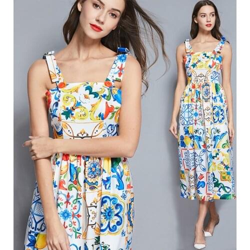 Spaghetti Strap Women Boho Long Maxi Dress Summer Sleeveless Evening Dresses Long Luxury 2021 Backless Strap Pleated Midi Dress