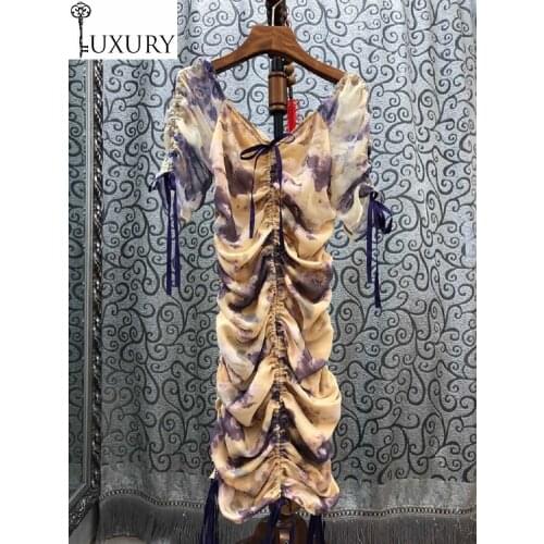 Summer Fashion Club 2020 High Quality Ladies V-Neck Vintage Ink Painting Print Short Sleeve Pleated Sexy Tight Dress Mini