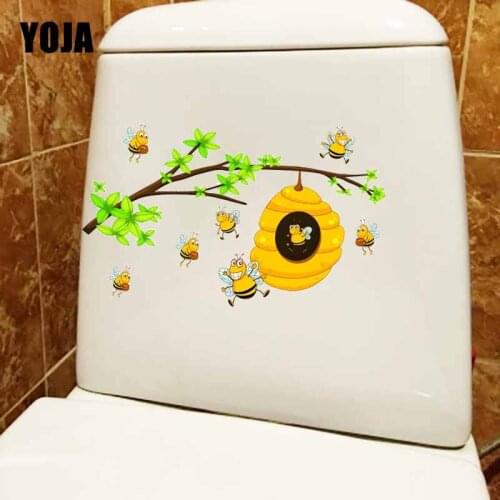 YOJA 22.2X14CM A Swarm Of Bees And Honeycombs Cartoon Funny Toilet Seat Decal Wall Sticker Home Decor T5-0952