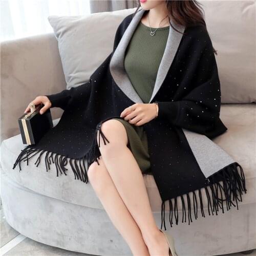 2020 Black Grey Winter Cloak Beading Diamond Knitted Cardigan Women Autumn Female Long Sleeves Cape Outside Shinny Street Wear