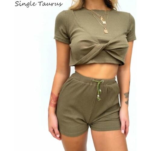 Single Taurus Woman's Sport Customs