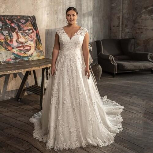 Glitter Shinny Wedding Dress Plus Size Gorgeous Cap Sleeve V Neck Lace Appliques Sweep Train A Line Vestido Noiva Bridal Gown
