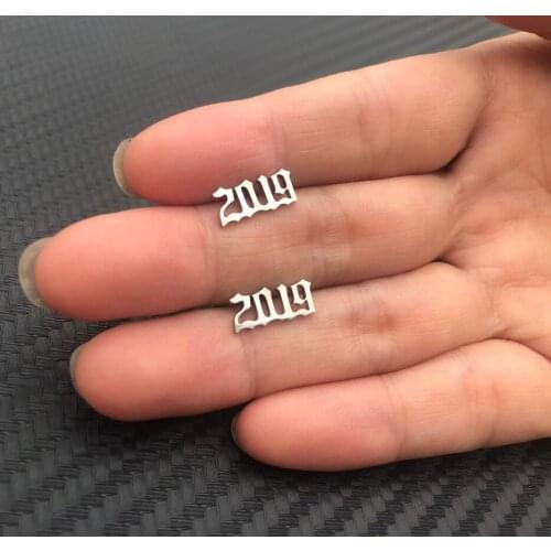 Oly2u Personalize Birth Year Number 1980-2019 Stainless Steel Stud Earrings for Women Teens Couple Birthday Jewelry Gift