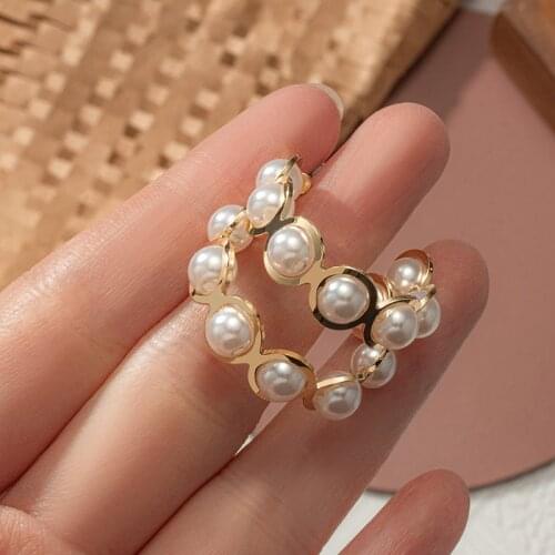 2021 New Elegant Round Imitation Pearl Dangle Earrings Dazzling Women Engagement Wedding Graceful Accessories Fashion Earrings