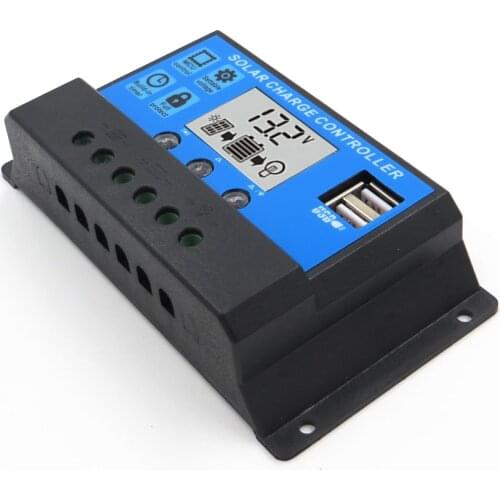 10A 20A 30A 12V/24V LCD display solar charger lead acid battery Lithium ion PWM solar charge controller USB 5V