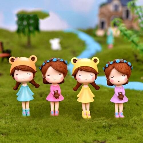 3PCS Friends Pretty Girls Figurine Cartoon Animal Moss Landscape Resin Craft Home Miniature Fairy Garden Decoration Accessories