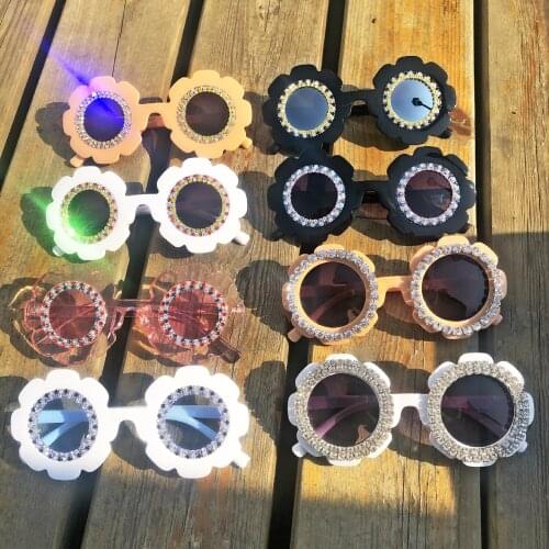 Cute Baby Sunglasses 8 Designs Round Flower Shades Colorful Diamond Children Eyewear Small Kids Summer Sun Glasses Gafas