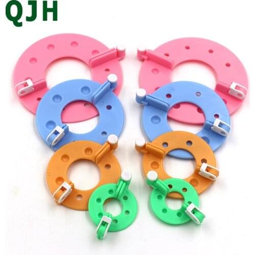 Wool ball Maker Knitted Tools Yarn Pompon Wool Plush Ball Set Fluff Ball Weaver Wool Ball Production Tools Pompoms 8 Pcs 4 Sizes