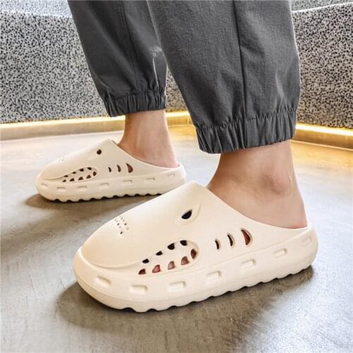 Summer Men Women Slippers Creative Shark Clogs Outdoor Garden Shoes Beach Sandals Quick Dry Indoor Slides Bathroom Flip Flops 46