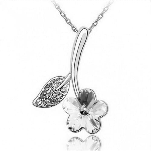 Hot Sell Silver Plated Flower Necklaces Pendants with High Quality Austria Crystal SWA Element For Women Birthday Gift