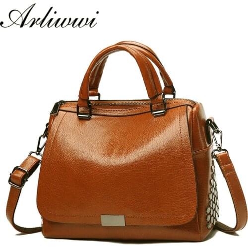 Arliwwi Designer Shiny Solid Color Womans PU Leather Tote Handbag Rivet Decoration Roomy Big capacity Cross Body Bags P022