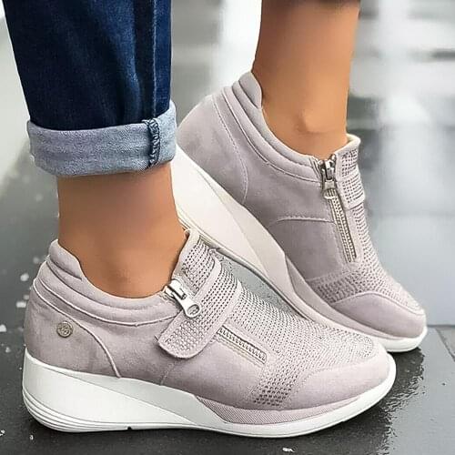 2020 Autumn New Sneakers Fashion Rhinestone Mid Heel Casual Thick Bottom Large Size Breathable Womens Shoes