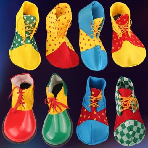 A Pair of Average Size Clown Shoes Dot Halloween Costume Clown Shoes for Women Men Party Decorations(Random Color)
