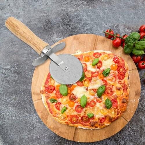 Home Kitchen Accessories Round Pizza Cutter Pastry Pasta Dough Baking Tool Stainless Steel Pizza Knife With Wooden Handle