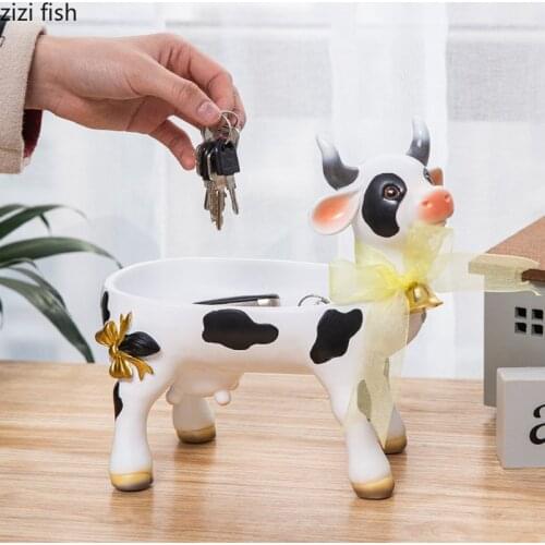 Painted Cow Sculpture Resin Figurines Tabletop Storage Ornaments Desk Decor Cute Animal Statue Basket Home Decoration Modern