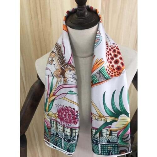 2021 new arrival winter spring classic giraffe 100% pure silk scarf twill hand made roll 90*90 cm shawl wrap for women lady