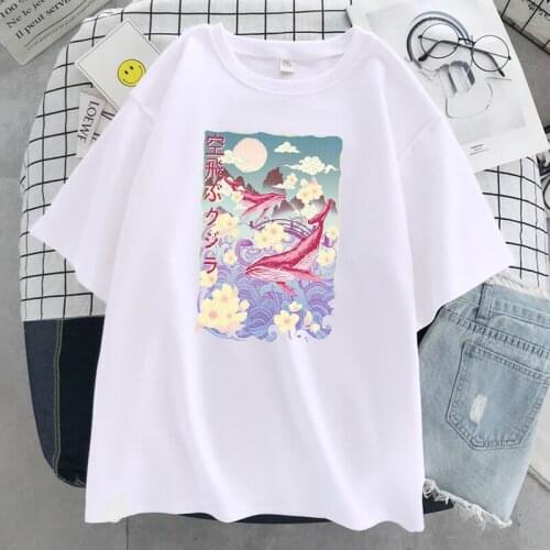 Japan Harajuku style sky whale Female T Shirts Casual Loose T-Shirts Summer Soft T-Shirts Tee Clothes Pattern Loose Tshirt Women
