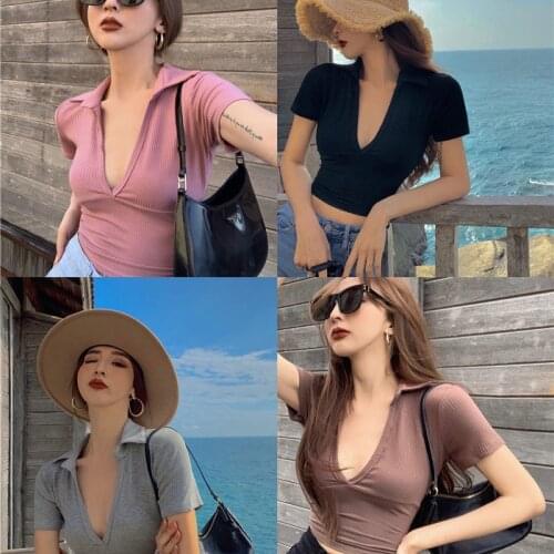 2021 Vintage Floral Tops for Women Deep-V T-shirts Short Design Above Belly Slim Tops Tees Women Summer Clothing