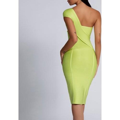 2021 Womens Neon Green Striped Dress Tights Asymmetrical Strapless Sexy Party Dress Sexy Diagonal Shoulder Fashion Dress New