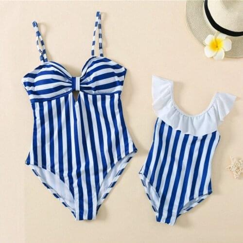 Mom and Daughter Matching Dresses Outfits Beach Bath Swimsuits Family Mother Daughter Bikini Swimwear Look Mommy and Me Clothes