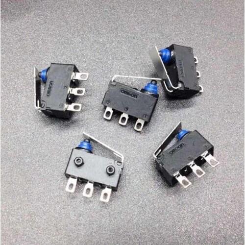 5pcs for Omron D2HW car door lock micro switch 3 feet IP67 waterproof handle for Skoda Roomster trunk lock VAG lock 5J0827501B