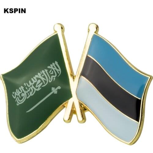 Saudi Arabia & Estonia Friendship Badge Flag Brooch National Flag Lapel Pin International Travel Pins Collections XY0486-1