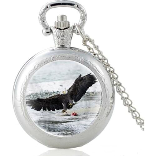 Classic Bald Eagle Pattern Vintage Charm Quartz Pocket Watch Men Women Glass Dome Pendant Necklace Hours Clock Gifts
