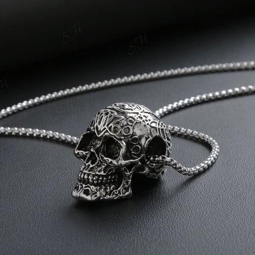 Vintage Hip-hop Punk Stainless Steel Skull Necklaces for Women Men Rock Cool Domineering Skeleton Pendant Necklace Boho Jewelry