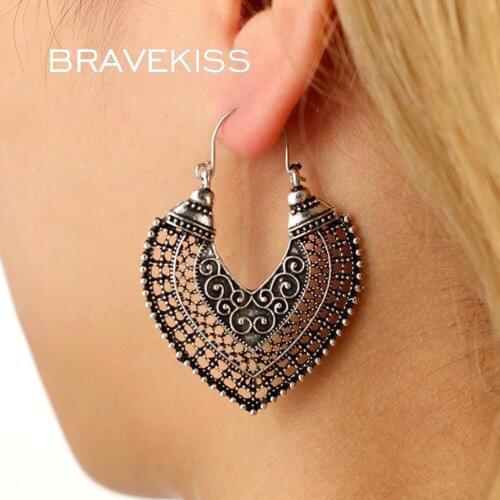 BRAVEKISS Women Heart Earrings Hollow Alloy Ethnic Stud Earring Fashion Jewelry Accessories for Women Daily 2019 New BPE1396