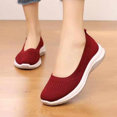 Women Slip on Mesh Flats Shoes Ladies Breathable Mom Casual Loafer 2021 New Autumn Female Light Comfort Flat Women Walking Shoes