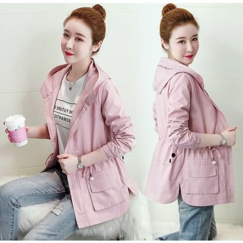 2021short coat woman 2018 spring and autumn dress new Korean version of waist display thin college wind hooded small man windbr