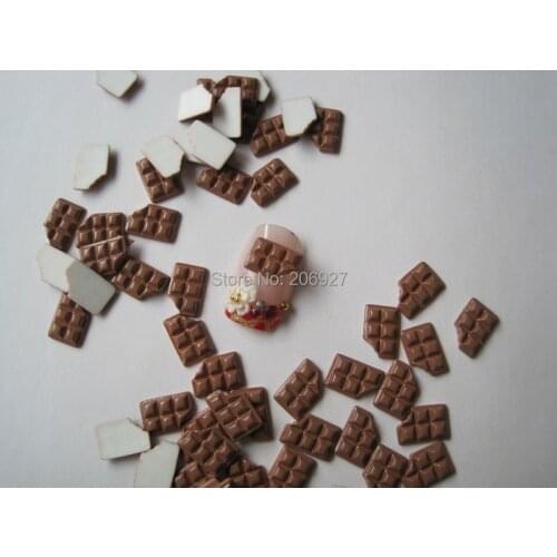 RC72-1 30pcs Cute Chocolate Shape Nail Resin Decoration Outlooking