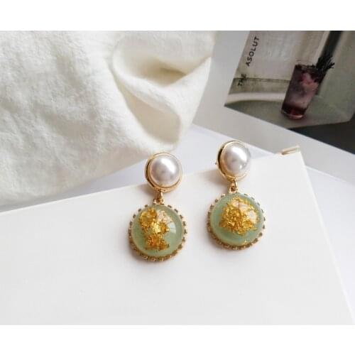 S925 needle Fashion Jewelry Earrings Popular Style Simulated Pearl With Round Golden Foil Green Resin Drop Earrings Gift