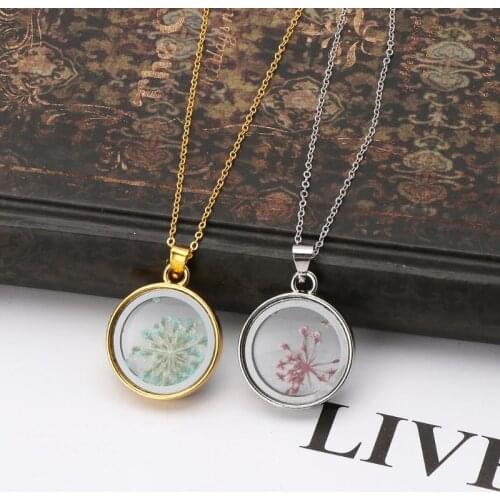 Round Floating Charm Locket Real Pressed Flower Pendant Necklace Fashion Jewerly