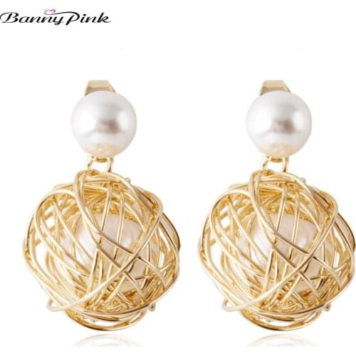 Banny Pink Fashion Statement Earrings New Imitation Pearl Metal Ball Studs Earrings Chunky Geometric Pendant Earrings Pendientes