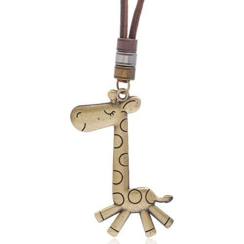 Fashion Bronze Giraffe Pendant Necklace for Women Men Retro Genuine Leather Animal Long Chain Adjustable Hiphop Vintage Jewelry