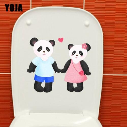 YOJA 22.9X19.9CM Pandas Love Heart Toilet Sticker BedRoom Home Wall Decal Decoration Cartoon Animal T3-1165