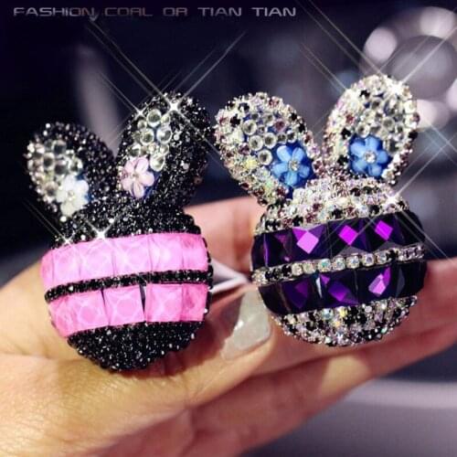 2pcs Car Air Freshener New Fashion Diamond Bunny Air Conditioner Outlet Fragrance Perfume Clip Lovely Ornaments Auto Accessories