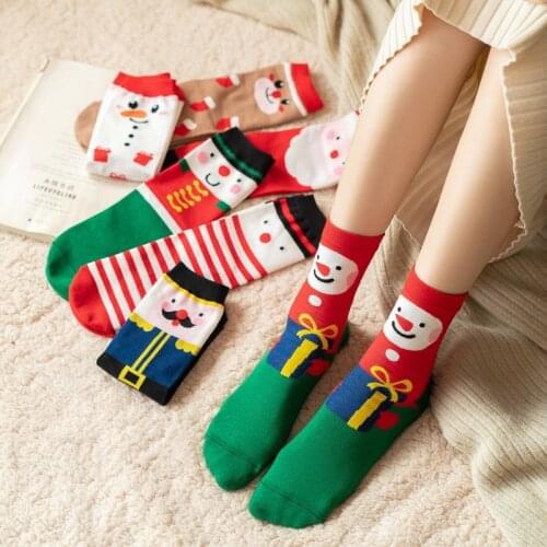 Autumn and winter womens cotton Socks New Years Christmas socks in the tube Happy Creative cartoon printing Christmas present