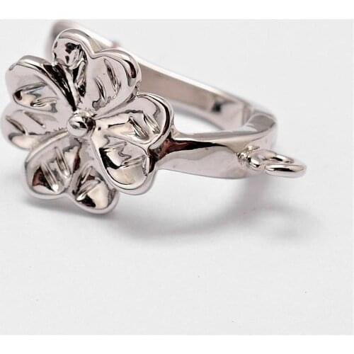 50pcs Platinum Color Flower Shape Brass Hoop Earring Findings for Women Earring Accessories Making 20x13mm pin: 1.5mm