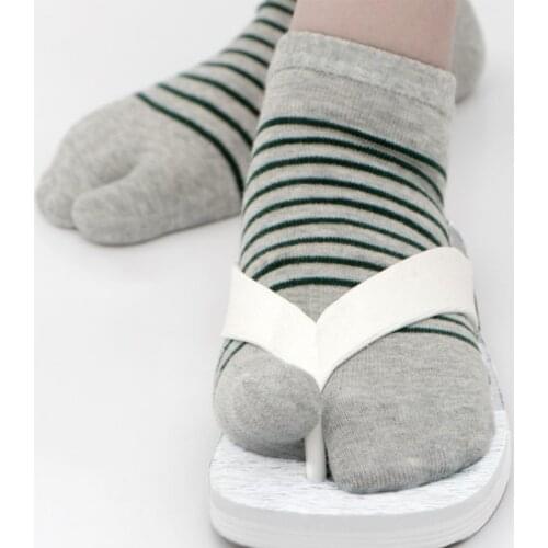 Japanese Kimono Flip Flop Sandal Split Toe Tabi Ninja Geta Socks Men Women Stripe Split 2 Toe Tabi Foot Finger Cotton Socks
