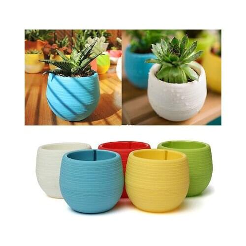New Creativity Mini Colorful Round Plastic Flower Pot Plant Planter Garden Home Office Decorations 7*6.5cm
