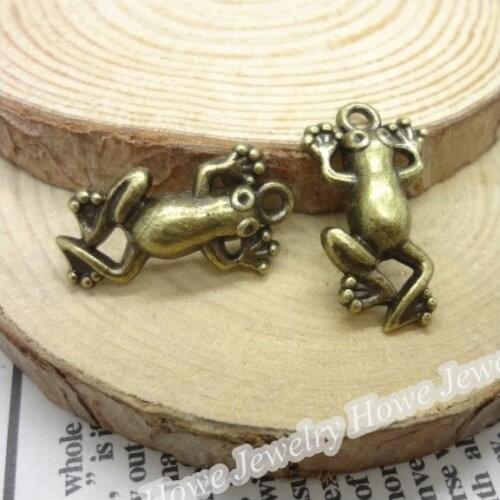 60 pcs Vintage Charms Frog Pendant Antique bronze Fit Bracelets Necklace DIY Metal Jewelry Making