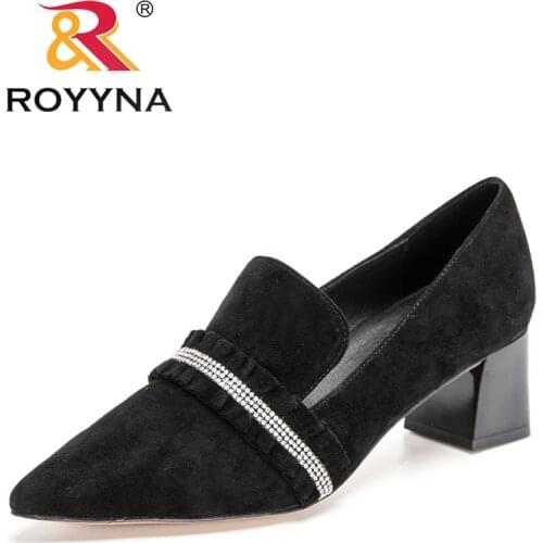 ROYYNA 2021 New Designers Classics Pumps Women Thick Heels Pointed Toe Genuine Leather Solid Color Office Dress Shoes Ladies