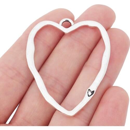 5 x Tibetan Silver Large Hollow Open Heart Charms Pendants for Necklace Jewelry Making Findings Accessories 51x40mm