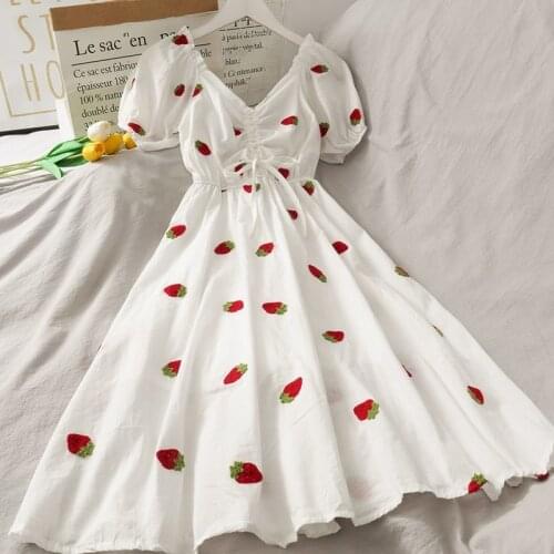 2021 Korean new fashionStrawberry Dress Kawaii Embroidery Puff Sleeve Dress Women Vintage A-line White Square Neck Beach Dresses