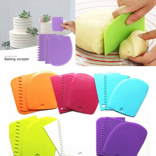 3PCS Plastic Dough Cutter Flexible Bench Scraper Soft Pastry Scraper Cake Cream Spatula Multipurpose Food Scrappers(Radom Color)