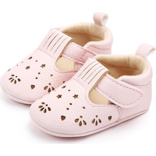 Baby Girl Shoes Leisure Pure PU Hollow Princess Style Magic Sticker Breathable Soft Rubber Sole Anti-Skid Walking Baby Shoes