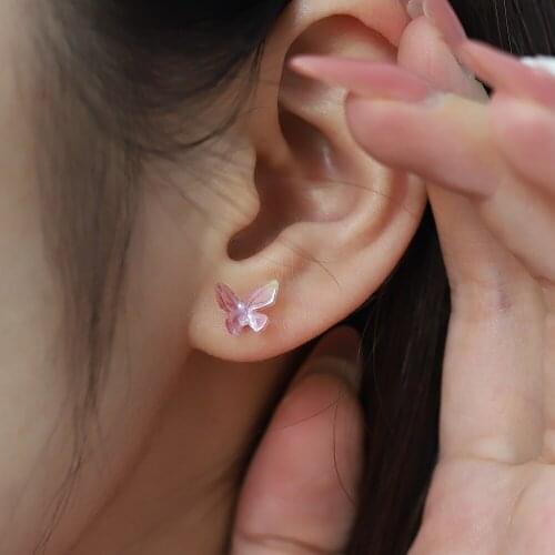 Small and Simple Super Fairy Three-dimensional Butterfly Stud Earrings Combination Niche Design Hypoallergenic Female Earrings
